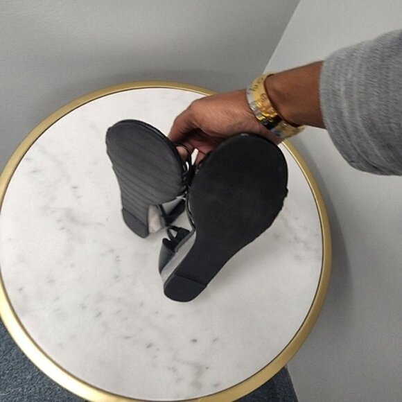 Easy Street Tarrah Evening Sandals Black Patent Clear Wedge - Picture 2 of 5